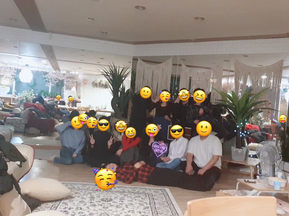 지난 아무사람대잔치 — 단체사진은 국룰